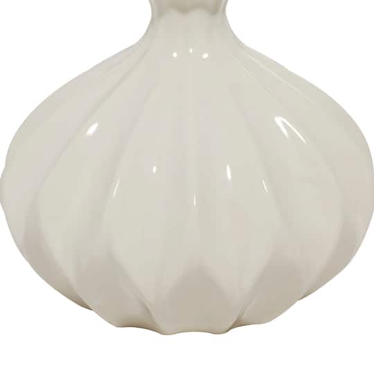 White Stoneware Modern Vase Set